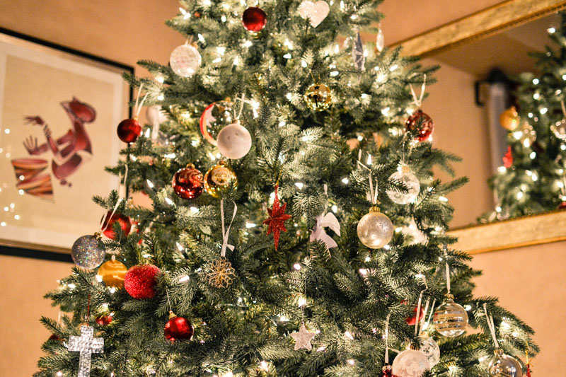 tree-christmas-decor-christmas-tree-christmas-decoration-lights-ornaments-christmas-decorations-christmas-lights-woody-plant-912575.jpg (2.8 MB), Просмотрено 147 раз(а)